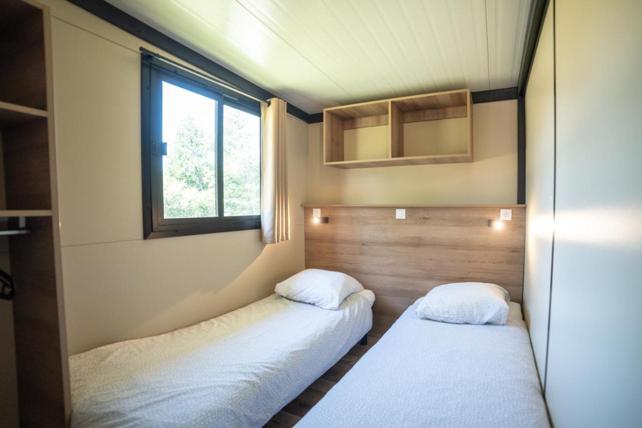 Camping Du Sevron Saint-Etienne-du-Bois  Экстерьер фото